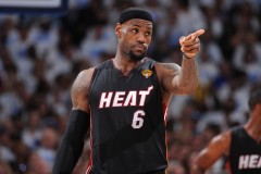 湖人队28岁中锋凯勒-凯利回归，NBA老将加盟助阵内线